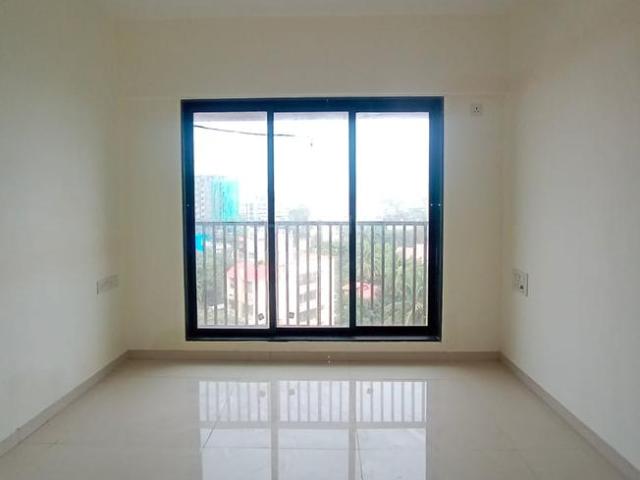 2 BHK Apartment in Borivali West for resale Mumbai. The reference number is 13061280