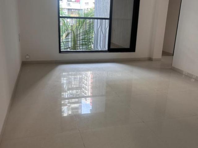 2 BHK Apartment in Borivali West for resale Mumbai. The reference number is 14662816