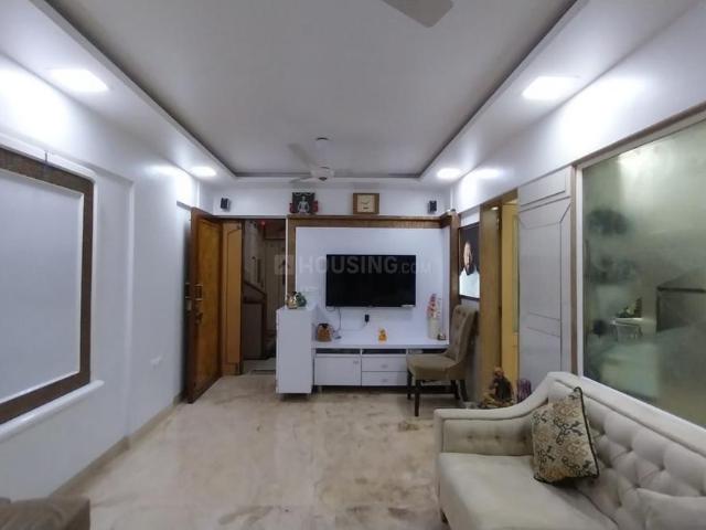 2 BHK Apartment in Borivali West for resale Mumbai. The reference number is 15941016
