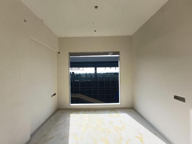 2 BHK Apartment in Borivali West for resale Borivali. The reference number is 17056872