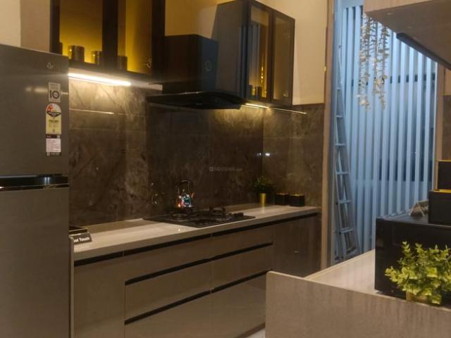 2 BHK Apartment in Borivali West for resale Mumbai. The reference number is 18120127