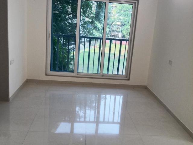 2 BHK Apartment in Borivali West for resale Mumbai. The reference number is 18891482