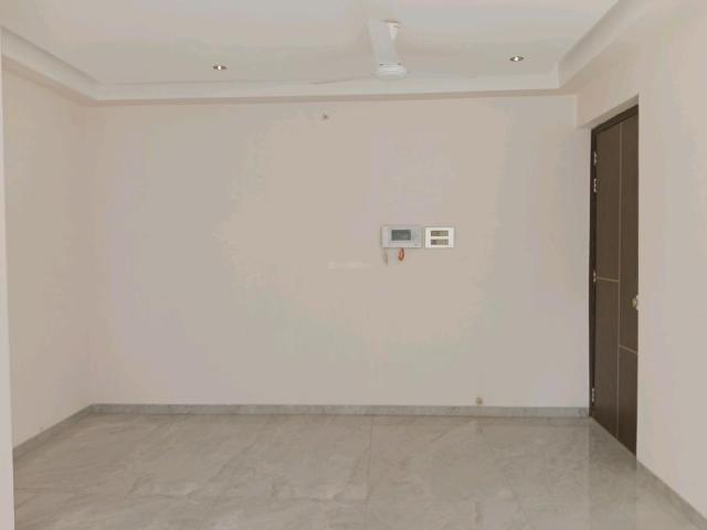 2 BHK Apartment in Borivali West for resale Mumbai. The reference number is 19190090