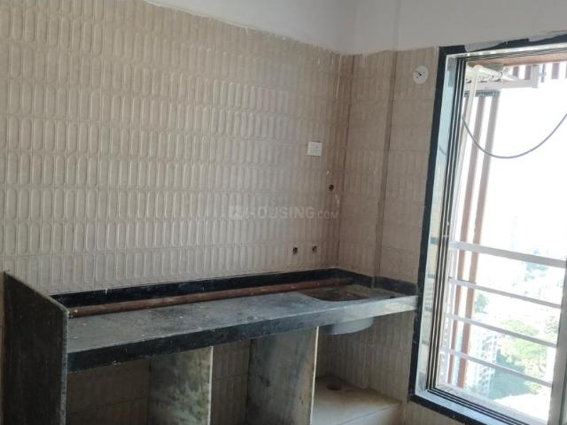 2 BHK Apartment in Borivali West for resale Mumbai. The reference number is 19126145