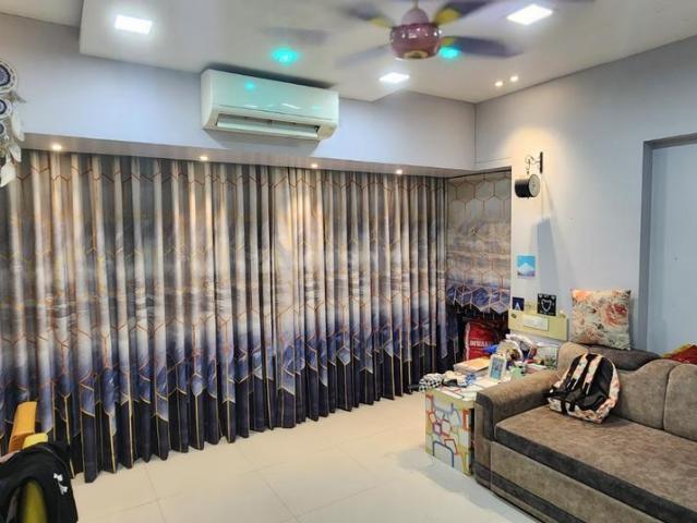 2 BHK Apartment in Borivali West for resale Mumbai. The reference number is 19255028