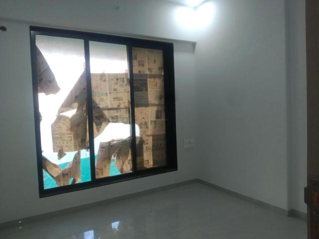2 BHK Apartment in Borivali West for resale Mumbai. The reference number is 19661368