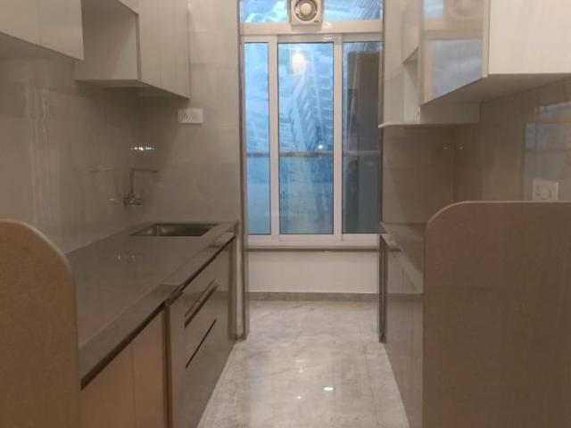2 BHK Apartment in Borivali West for resale Mumbai. The reference number is 19664024