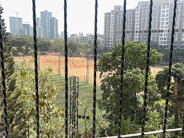 2 BHK Apartment in Borivali West for resale Mumbai. The reference number is 19978342