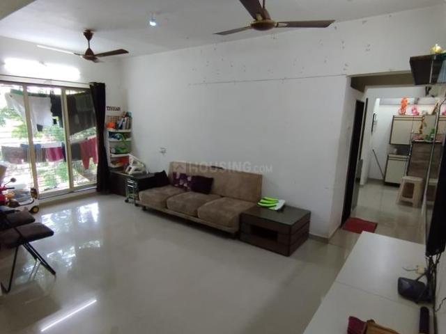 2 BHK Apartment in Borivali West for resale Mumbai. The reference number is 20040698