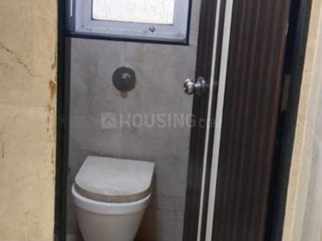 2 BHK Apartment in Borivali West for resale Mumbai. The reference number is 20083752