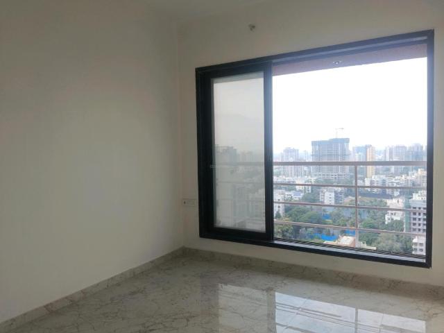 2 BHK Apartment in Borivali West for resale Mumbai. The reference number is 20015068
