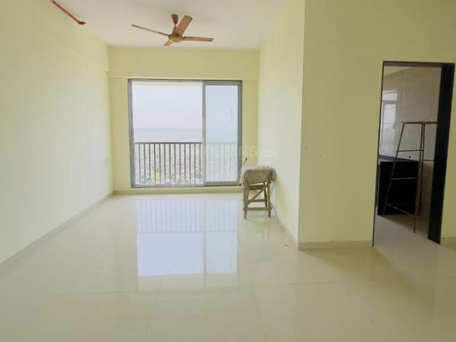 2 BHK Apartment in Borivali West for resale Mumbai. The reference number is 20269347