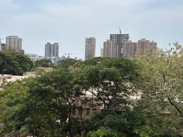 2 BHK Apartment in Borivali West for resale Mumbai. The reference number is 20325178