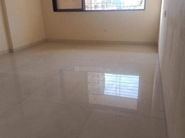 2 BHK Apartment in Borivali West for resale Mumbai. The reference number is 20325119