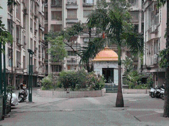 2 BHK Apartment in Borivali West for resale Mumbai. The reference number is 20498211