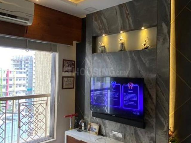 2 BHK Apartment in Borivali West for resale Mumbai. The reference number is 20438989