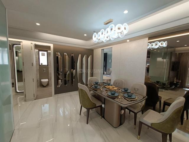 2 BHK Apartment in Borivali West for resale Mumbai. The reference number is 20768296
