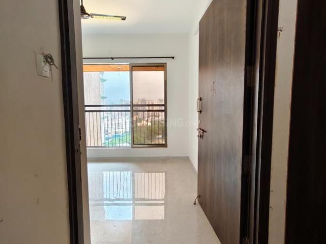 2 BHK Apartment in Borivali West for resale Mumbai. The reference number is 20988593