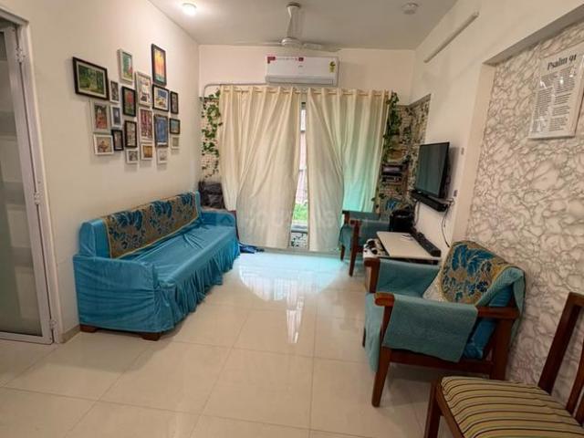 2 BHK Apartment in Borivali West for resale Mumbai. The reference number is 20920770