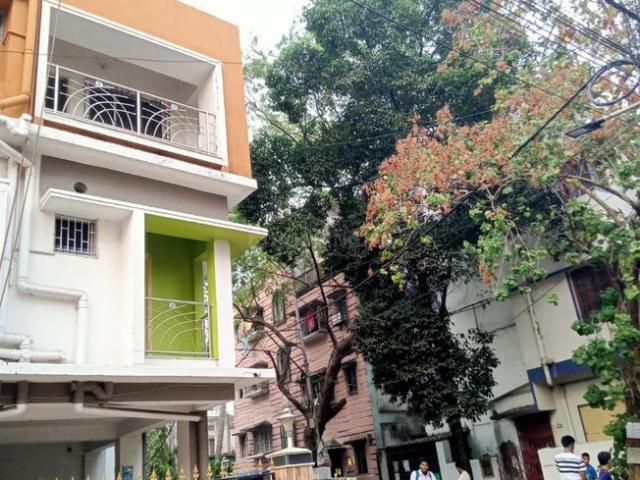2 BHK Apartment in Baghajatin for resale Kolkata. The reference number is 20244954