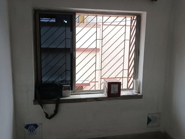 2 BHK Apartment in Ballygunge for resale Kolkata. The reference number is 18704300