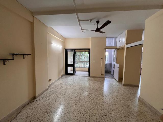 2 BHK Apartment in Ballygunge for resale Kolkata. The reference number is 19827847