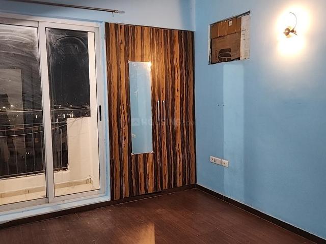 2 BHK Apartment in Bamheta Village for rent Ghaziabad. The reference number is 19790892