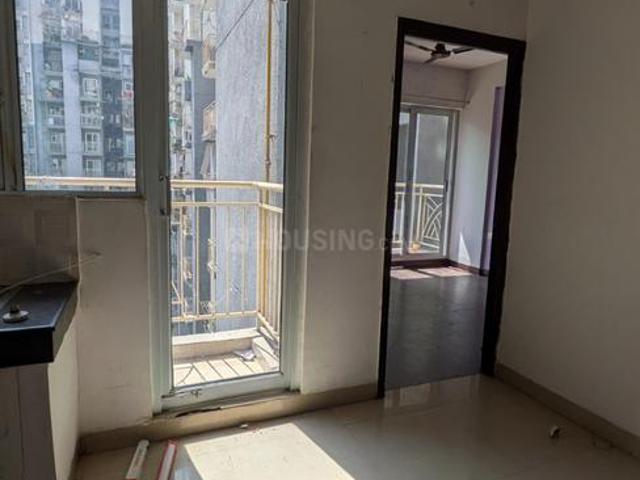 2 BHK Apartment in Bamheta Village for rent Ghaziabad. The reference number is 19732973