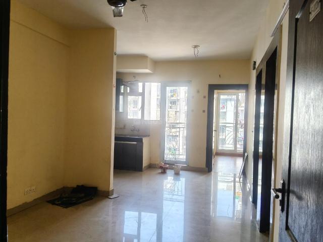 2 BHK Apartment in Bamheta Village for rent Ghaziabad. The reference number is 19815262