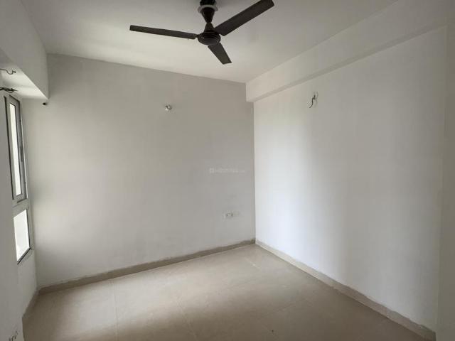2 BHK Apartment in Bamheta Village for rent Ghaziabad. The reference number is 20461665