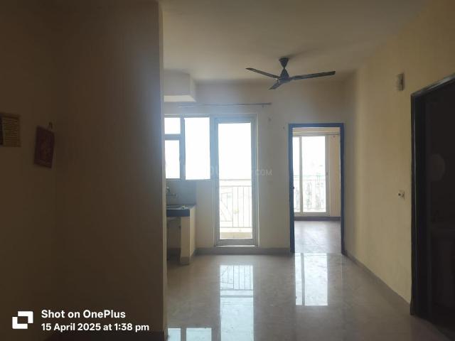 2 BHK Apartment in Bamheta Village for rent Ghaziabad. The reference number is 20567343