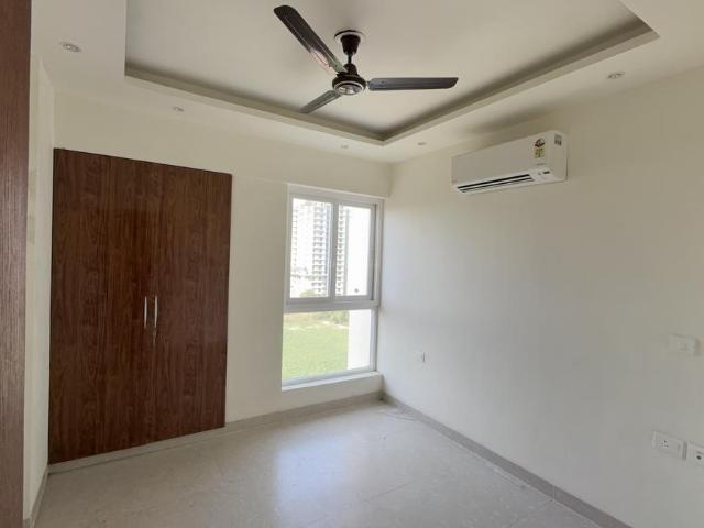 2 BHK Apartment in Bamheta Village for rent Ghaziabad. The reference number is 20509614