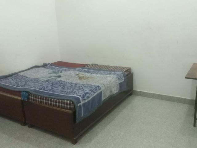 2 BHK Apartment in Lal Kuan for rent Ghaziabad. The reference number is 20724420