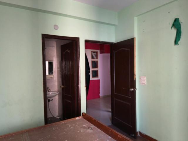 2 BHK Apartment in Bamheta Village for resale Ghaziabad. The reference number is 20203337