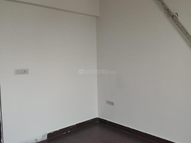 2 BHK Apartment in Bamheta Village for resale Ghaziabad. The reference number is 20787178
