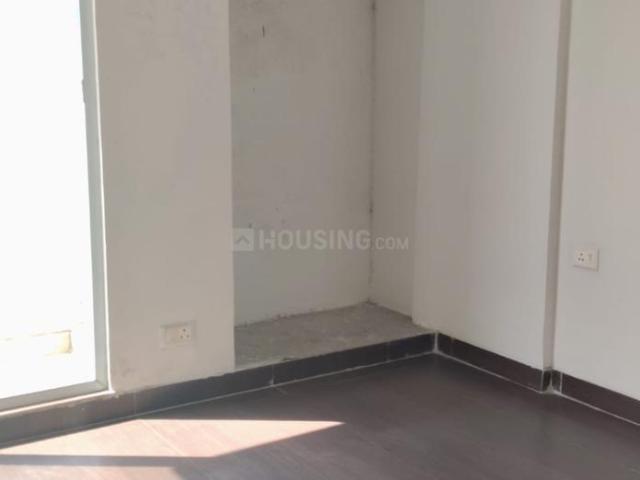 2 BHK Apartment in Bamheta Village for resale Ghaziabad. The reference number is 19660287