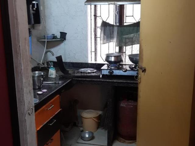 2 BHK Apartment in Bangur Avenue for resale Kolkata. The reference number is 17135450