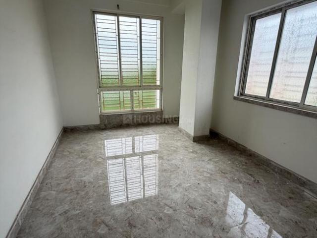 2 BHK Apartment in Bangur Avenue for resale Kolkata. The reference number is 20877825