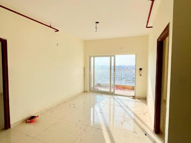 2 BHK Apartment in Bandlaguda Jagir for resale Hyderabad. The reference number is 18445675