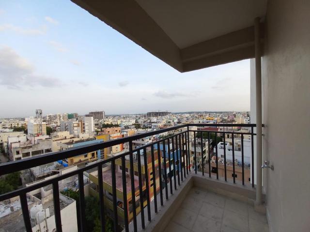 2 BHK Apartment in Bandlaguda Jagir for resale Hyderabad. The reference number is 20060744