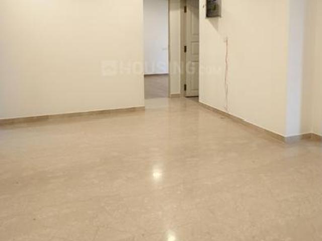 2 BHK Apartment in Bandra East for rent Mumbai. The reference number is 18204494
