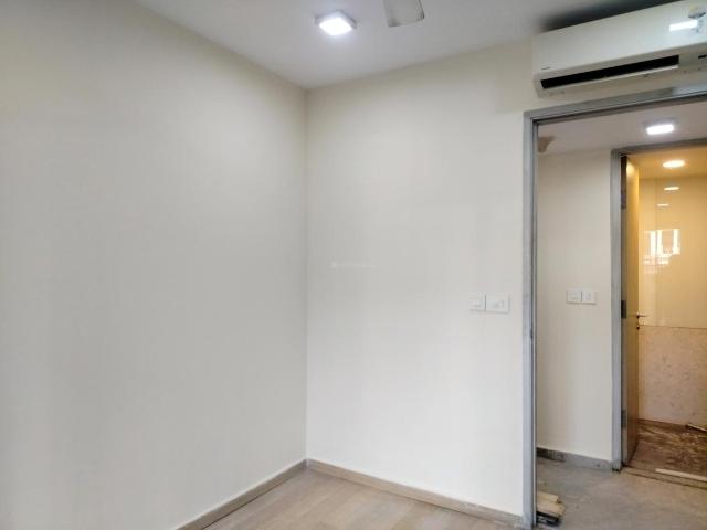 2 BHK Apartment in Bandra East for rent Mumbai. The reference number is 18891553
