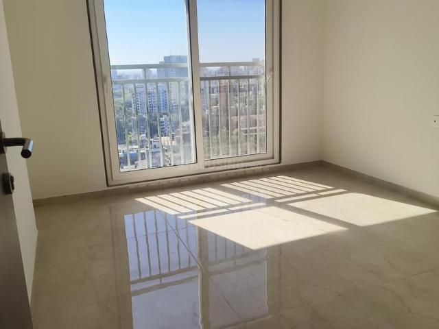 2 BHK Apartment in Bandra East for rent Mumbai. The reference number is 19618484
