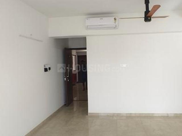 2 BHK Apartment in Bandra East for rent Mumbai. The reference number is 19629383
