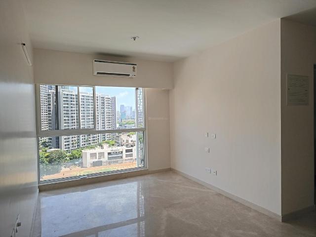 2 BHK Apartment in Bandra East for rent Mumbai. The reference number is 20498719