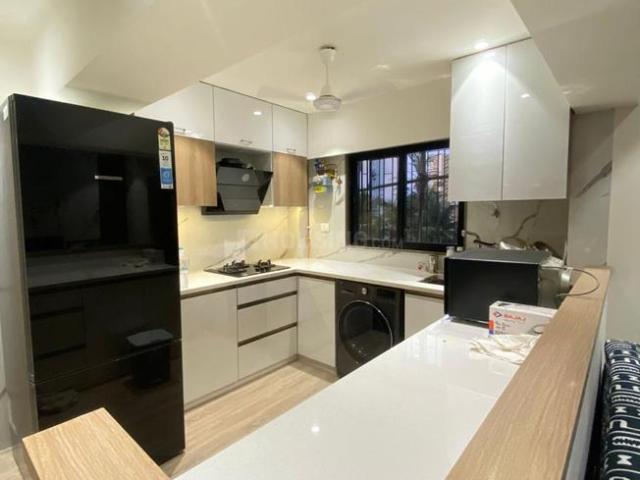 2 BHK Apartment in Bandra East for rent Mumbai. The reference number is 20492765