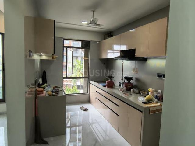 2 BHK Apartment in Bandra East for rent Mumbai. The reference number is 20554983