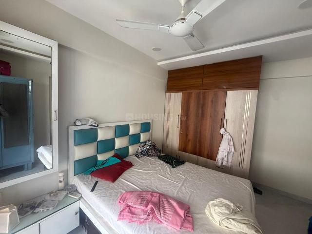 2 BHK Apartment in Bandra East for rent Mumbai. The reference number is 20589954