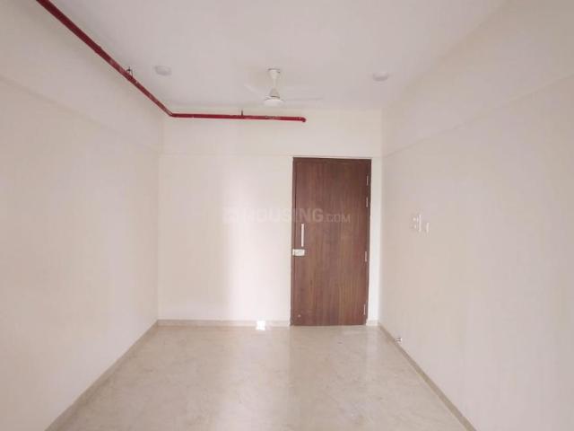 2 BHK Apartment in Bandra East for rent Mumbai. The reference number is 20647752