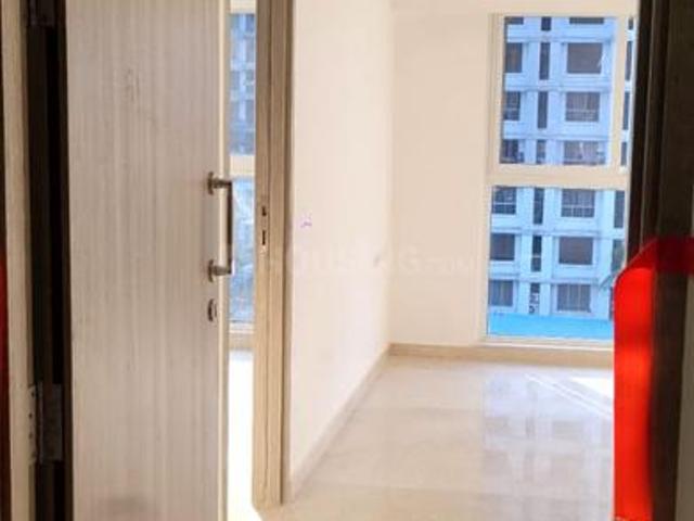 2 BHK Apartment in Bandra East for resale Mumbai. The reference number is 16390007